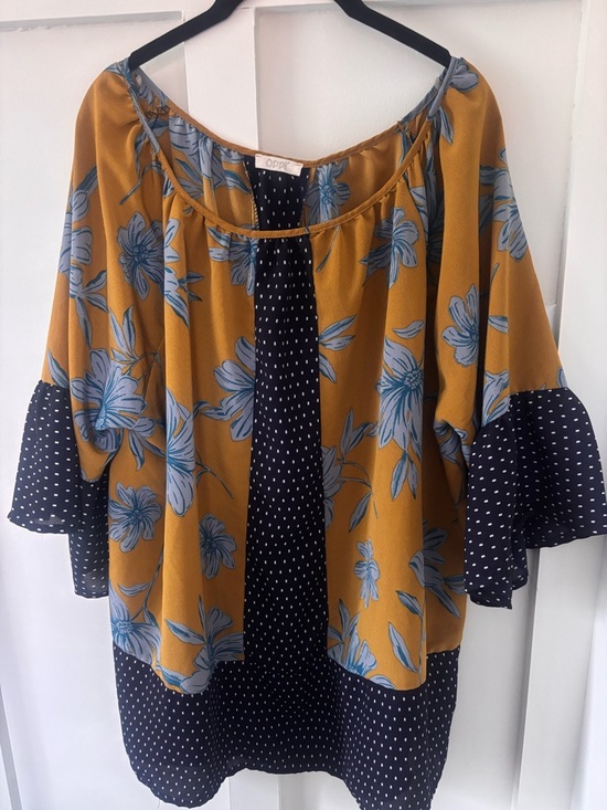 ODDY Tops - Boutique Mixed-Print Floral Tunic 🌼 Mustard & Navy | ODDY 1XL NWOT Boho Chic